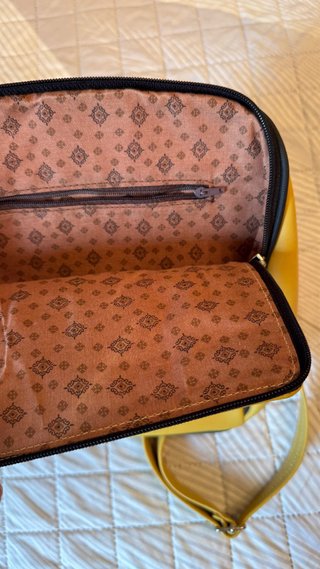 Mochila Amarilla
