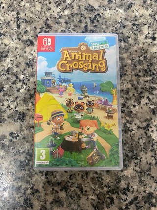 Nintendo Switch Lite Amarillo + 4 juegos
