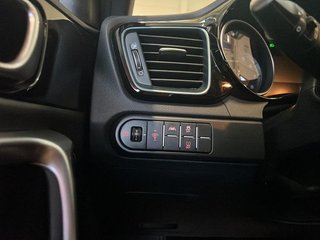 Kia Ceed 1.0 T-GDi 74kW (100CV) Tech (2025)