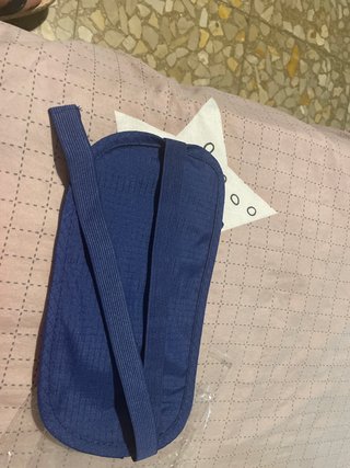 Dos riñoneras nuevas
