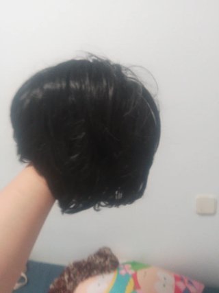 Peluca negra corta