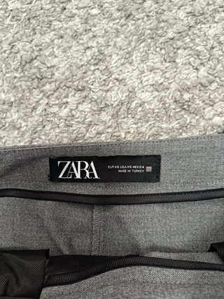 Falda pantalón gris Zara