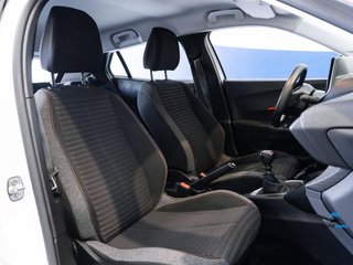 Peugeot 2008 Active Puretech 100 S&S BVM6 (2021)