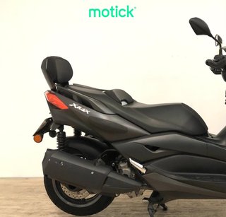 YAMAHA XMAX 300