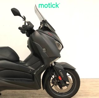 YAMAHA XMAX 300