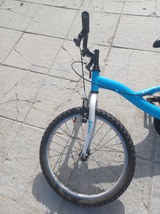 Bicicleta 20 pulgadas.