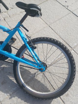 Bicicleta 20 pulgadas.