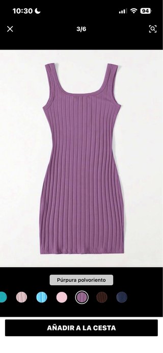 Vestido púrpura ajustado acanalado
