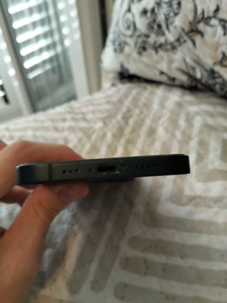 iPhone 13 Apple