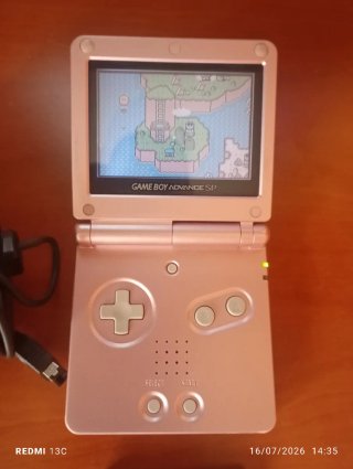 Game Boy Advance SP Rosa más 2 juegos
