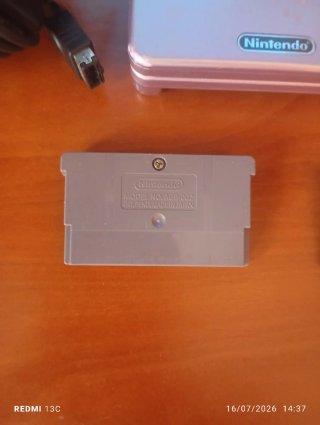 Game Boy Advance SP Rosa más 2 juegos