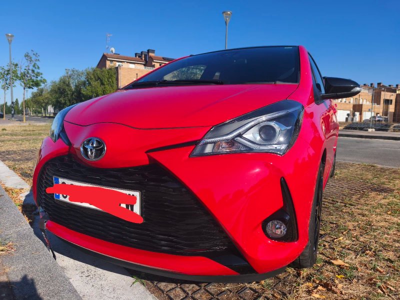 Toyota Yaris 2018 - foto 1