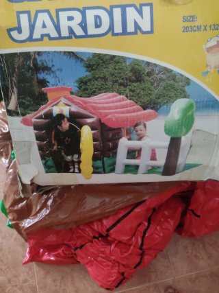 Capanna gonfiabile per giardino