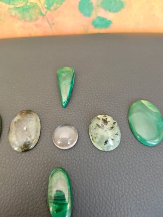 Lote de minerales: bosque esmeralda