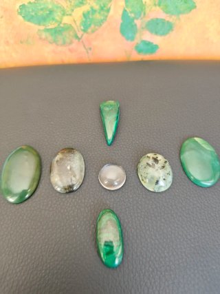 Lote de minerales: bosque esmeralda