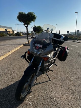 Honda Varadero XL 125cc Moto