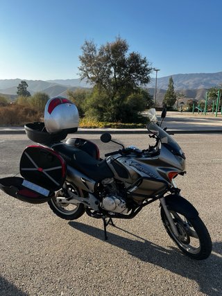 Honda Varadero XL 125cc Moto