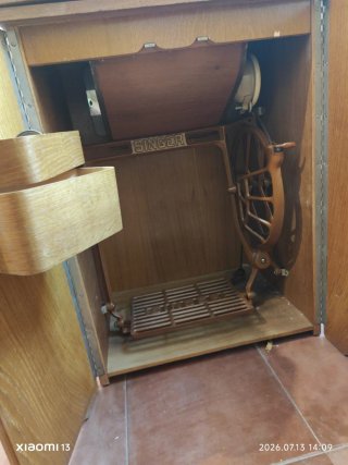 Máquina de coser Singer vintage
