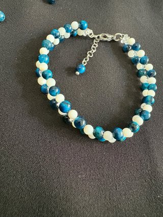 Braccialetto donna perline blu e bianche