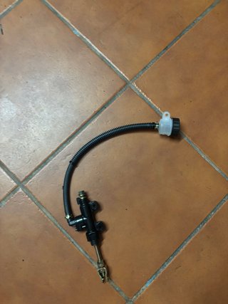 Bomba de freno para moto