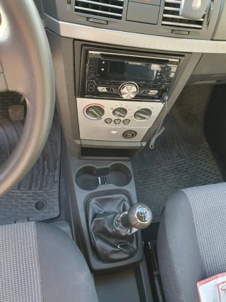 Opel Meriva 2004
