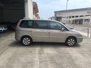 C8 motor 2.0 de 140cv ojo 8 plazas etiqueta b