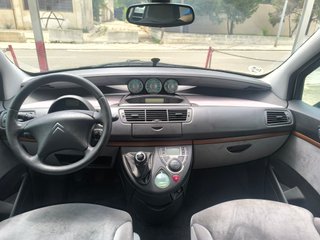 C8 motor 2.0 de 140cv ojo 8 plazas etiqueta b