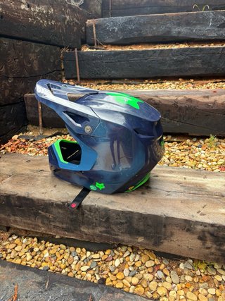 Casco Fox V1 Taunt Off-road
