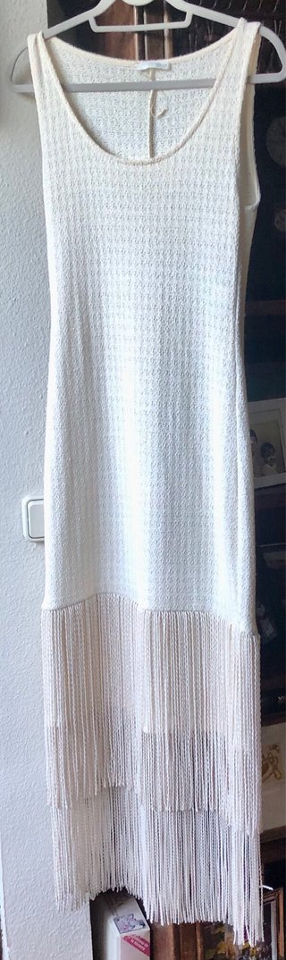 Rebajado Vestido largo beige con flecos