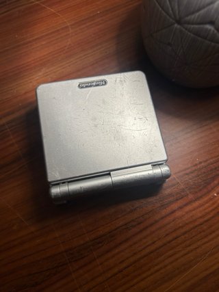 Nintendo Game Boy Advance SP Plata
