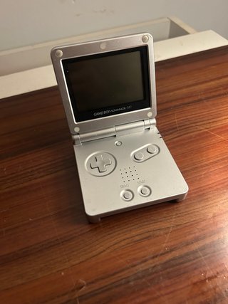 Nintendo Game Boy Advance SP Plata