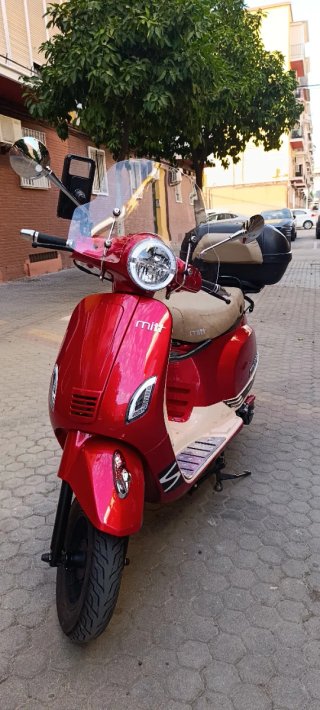 Moto Scooter Mitt 125