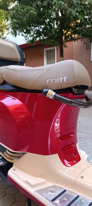 Moto Scooter Mitt 125