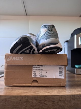 Zapatillas Asics Gel-Kayano 14 WHITE/FJORD GREY