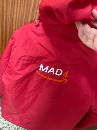 Chaqueta roja impermeable talla M unisex