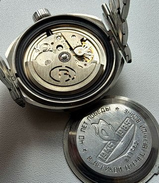 Vostok Ofizierskie 40 anni vittoria 2416 B SU