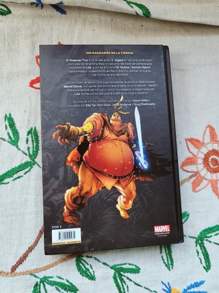 Thor Asedio. Marvel Deluxe. Panini