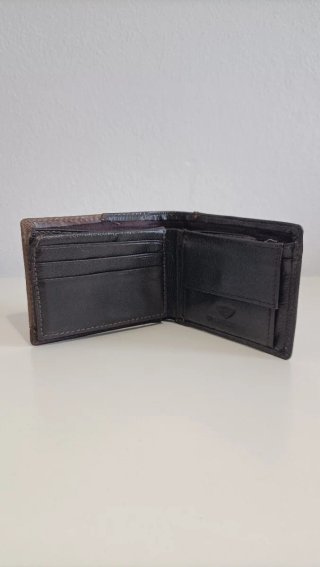 Billetera de Cuero Bicolor (Marrón y Negro)