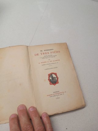 Libro El Sombrero de Tres Picos Alarcón 1930