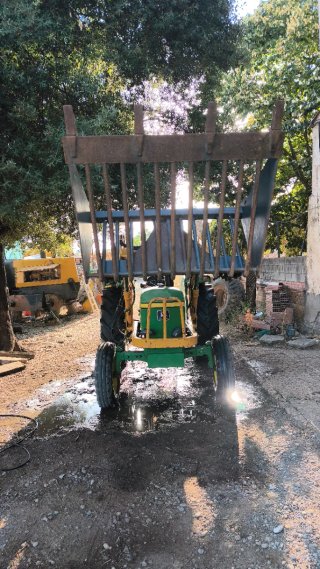 Tractor John Deere 1635