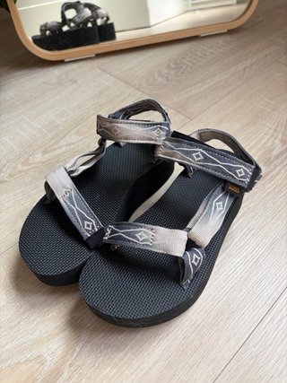 Sandalias Teva Plataforma