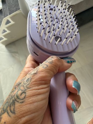 Cepillo Eléctrico Spray Retráctil seca y alisa