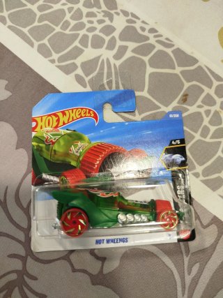 Treasure hunt Hot Wheels  Hot wheengs  TH -X rayce