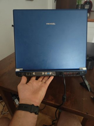 Portátil Toshiba Satellite Negro/Azul