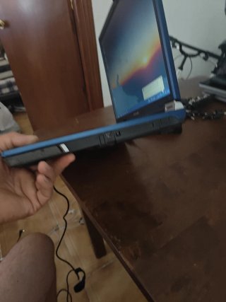 Portátil Toshiba Satellite Negro/Azul