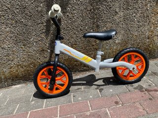 2 Bicicletas de equilibrio Chicco Cross