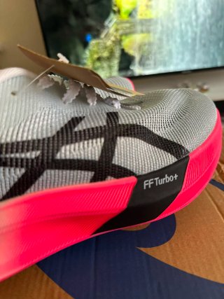 Asics Metaspeed Sky París Talla 41.5