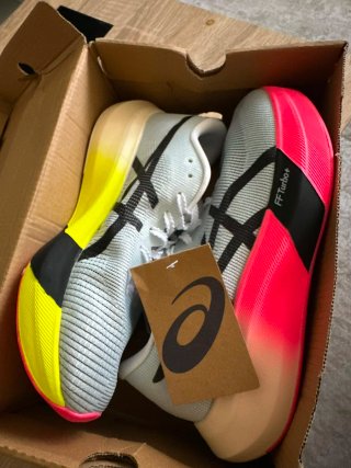Asics Metaspeed Sky París Talla 41.5