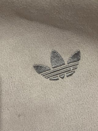Chaqueta Adidas Año Nuevo Chino Gris