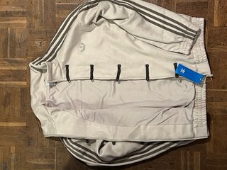 Chaqueta Adidas Año Nuevo Chino Gris